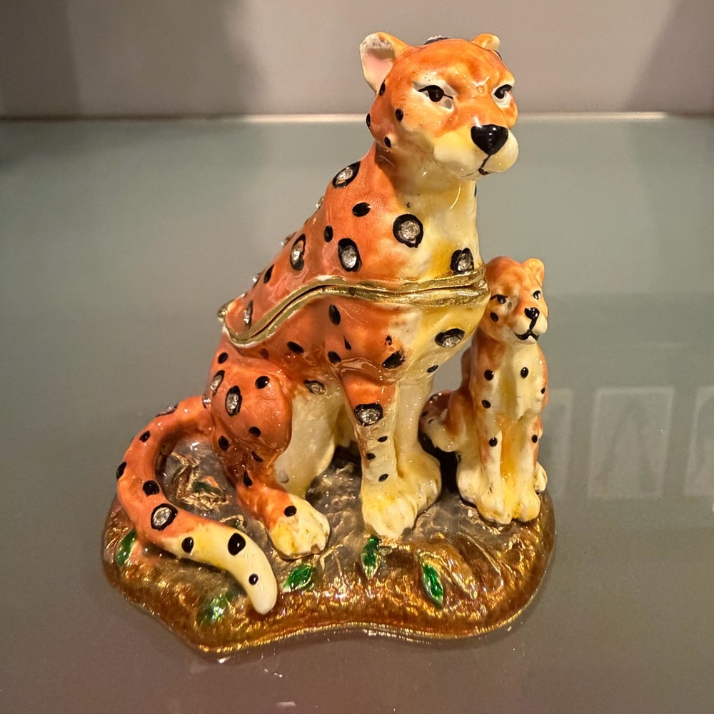 Elegant Cheetah with Cub Trinket Box, Metal, Enamel, Crystals.